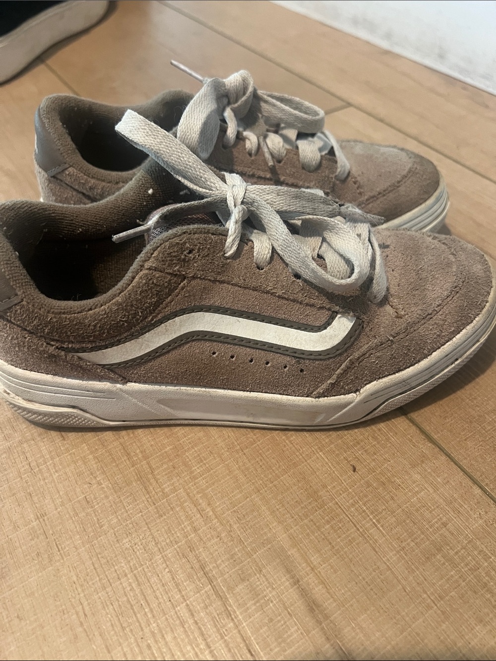 Vans tan Suede Low-Top Sneakers with White Stripe - Picture 3 of 3
